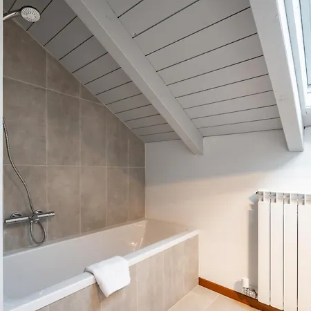 Appartement Golden 2 - Just Few Steps From The Dervio